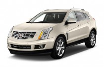 2016 Cadillac SRX FWD 4-door Premium Collection Angular Front Exterior View