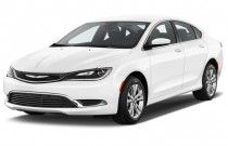 2017 Chrysler 200 Limited Platinum FWD Angular Front Exterior View