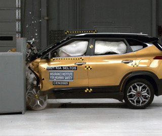 2021 Kia Seltos crash test