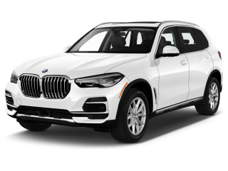 2023 BMW X5 xDrive40i Sports Activity Vehicle Angular Front Exterior View