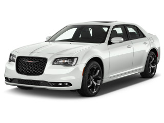 2023 Chrysler 300 300S RWD Angular Front Exterior View