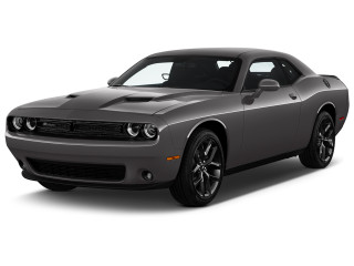 2023 Dodge Challenger SXT RWD Angular Front Exterior View