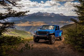 2025 Jeep Gladiator_image