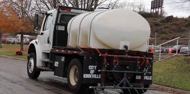 Lidar-equipped de-icer truck in Knoxville, Tennessee